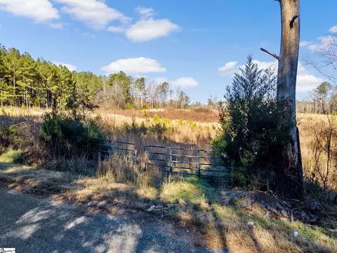 163 Bryson Rd, Fountain Inn, FL 29644