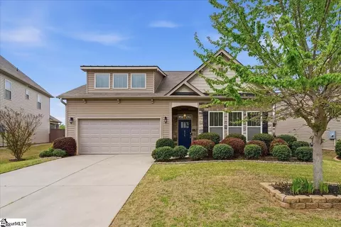 614 Waymeet Dr, Greer, SC 29651