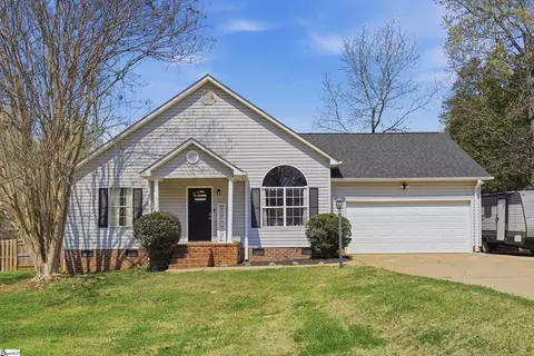 118 Aycock Dr, Anderson, SC 29621
