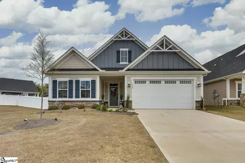 1304 Fiddletree Ln, Woodruff, SC 29388