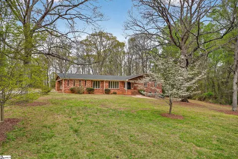 3121 Cannons Campground Rd, Spartanburg, SC 29307