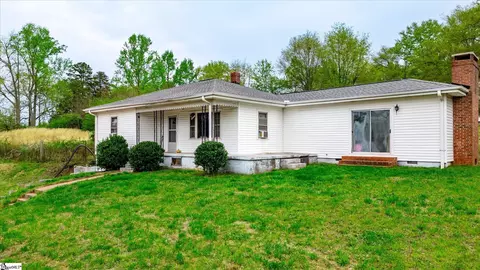 7703 Moorefield Memorial Hwy, Liberty, SC 29657