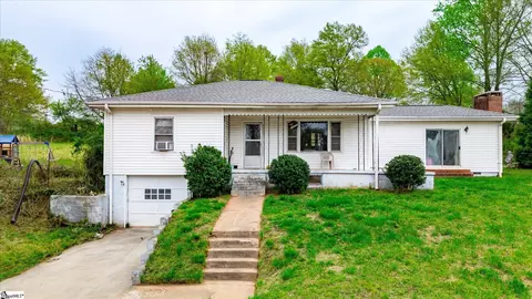 7703 Moorefield Memorial Hwy, Liberty, SC 29657