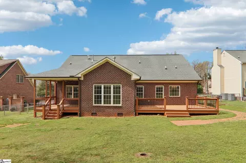 Exterior - 1114 Devenger Rd, Greer, SC 29650 photo 3 of 6