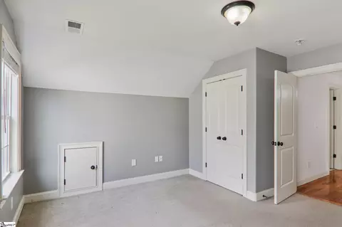 Bedroom - 1114 Devenger Rd, Greer, SC 29650 photo 2 of 8