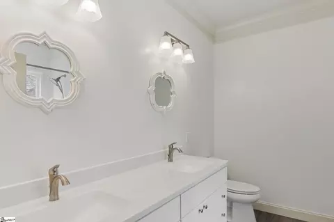 Bath - 1114 Devenger Rd, Greer, SC 29650 photo 4 of 5