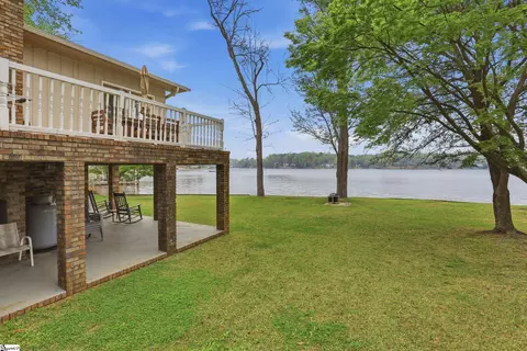 1709 Broadway Lake Rd, Anderson, SC 29621
