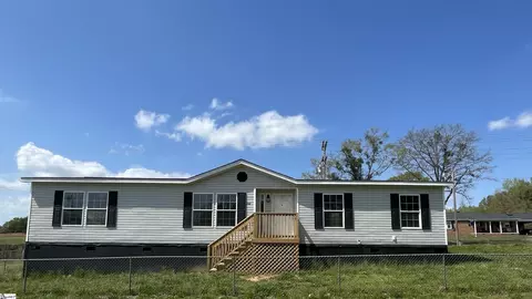 506 Harris Bridge Rd, Woodruff, SC 29388