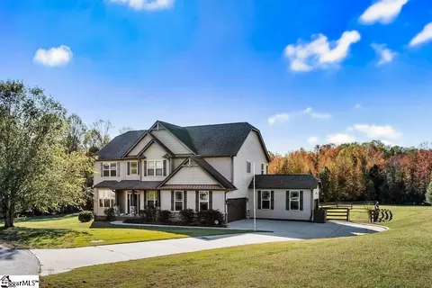 26 Fancy Ln, Travelers Rest, SC 29690