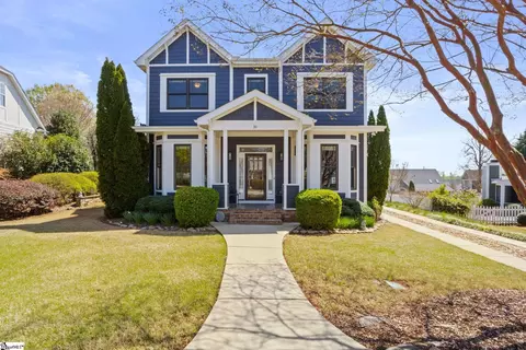 16 Plyler Dr, Greenville, SC 29617