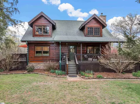 320 Pulpwood Yard Rd, Jonesville, SC 29353