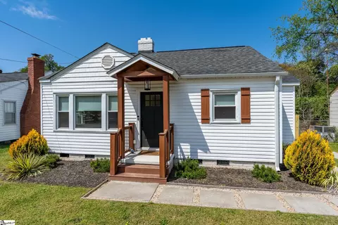 108 Parkins Mill Rd, Greenville, SC 29607