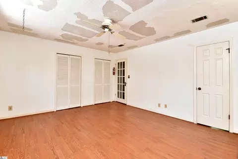 Bedroom - 400 Micasa Dr, Pendleton, SC 29670 photo 3 of 4