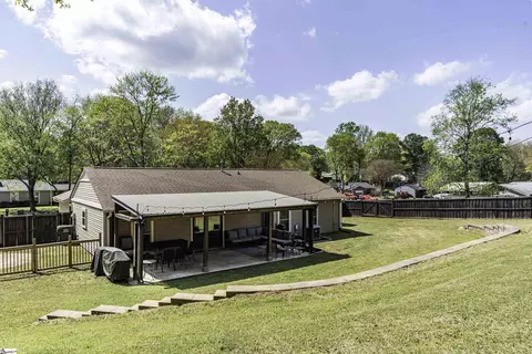 Exterior - 104 Burlington Ave, Greer, SC 29650 photo 5 of 11