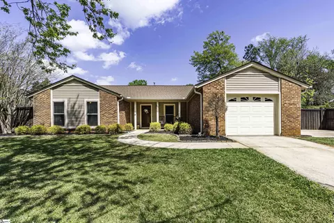 104 Burlington Ave, Greer, SC 29650