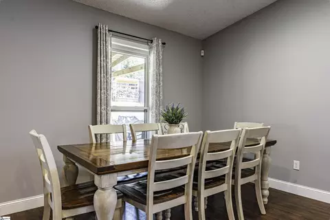 Dining - 104 Burlington Ave, Greer, SC 29650 photo 1 of 3