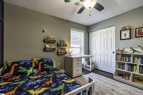 Bedroom - 104 Burlington Ave, Greer, SC 29650 photo 5 of 8