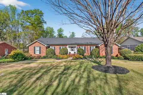 109 Woody Creek Rd, Greer, SC 29650