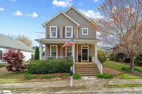 303 Hayworth Dr, Simpsonville, SC 29680