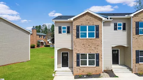 215 Duncan Chapel Rd # 52, Greenville, SC 29617