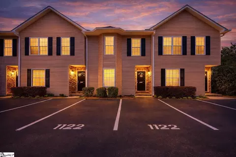 1122 E Lee Rd, Taylors, SC 29687
