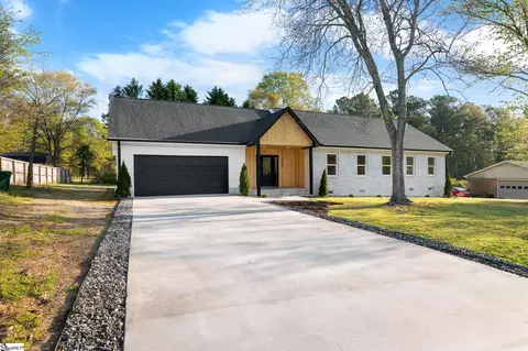 600 Cannon Cir, Greenville, SC 29607