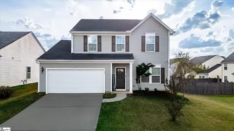 529 Bucklebury Rd, Greer, SC 29651