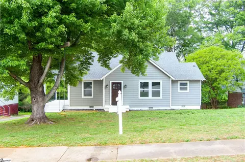 232 Dupont Dr, Greenville, SC 29607
