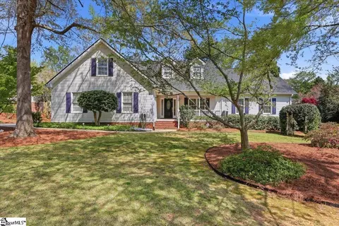 104 Brendle Dr, Simpsonville, SC 29681