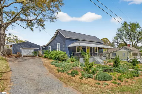 21 Haynes St, Piedmont, SC 29673