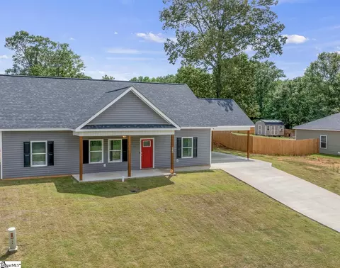 315 W Broad St, Iva, SC 29655