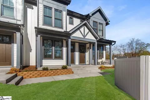 9 Hawthorne Ln UNIT 104, Greenville, SC 29615