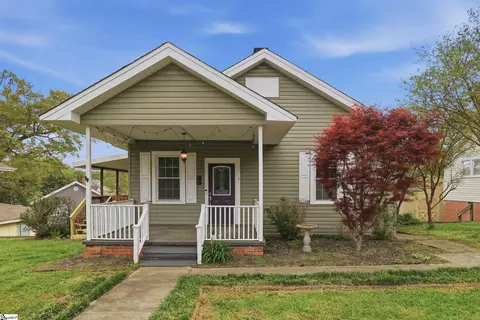 6 Crest St, Lyman, SC 29365