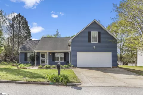 101 Laport Dr, Mauldin, SC 29662