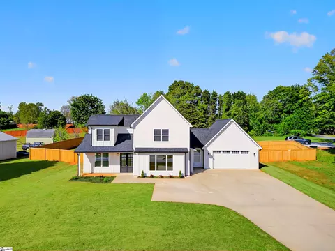 3400 Pennington Rd, Greer, SC 29651