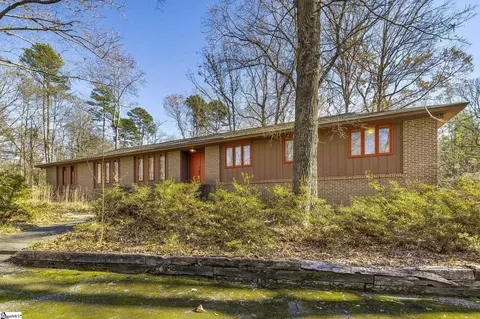 132 Rosecrest Rd, Spartanburg, SC 29303