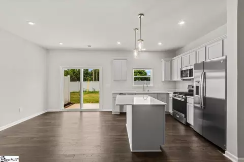 183 Randwick Ln, Greer, SC 29651 photo 5