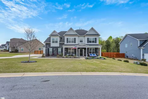 304 Carriage Hill Dr, Easley, SC 29642