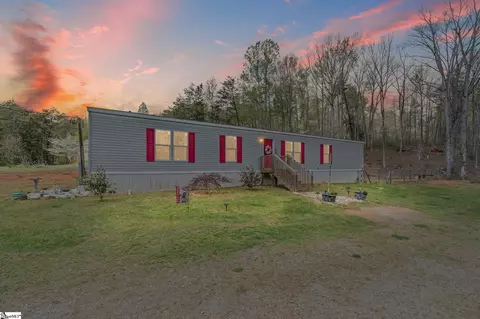 4724 Dacusville Hwy, Marietta, SC 29661