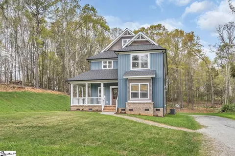 318 Dancing Water Dr, Chesnee, SC 29323