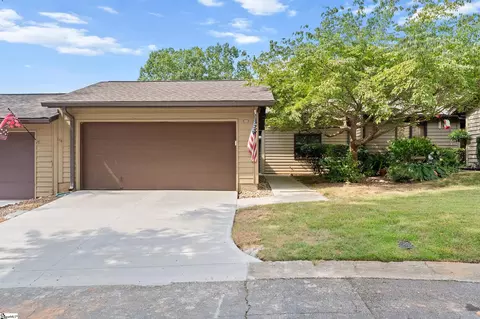 325 Skylark Cir, Greer, SC 29650