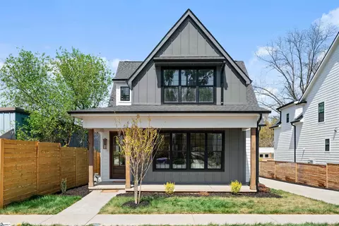 7 Stall St, Greenville, SC 29609