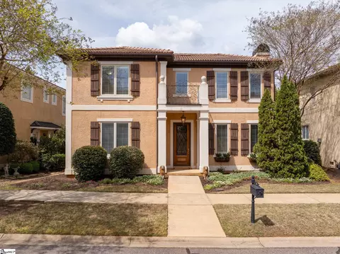 8 Arezzo Dr, Greenville, SC 29609
