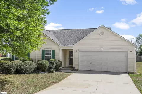 7 Three Coins Ct, Fountain Inn, SC 29644