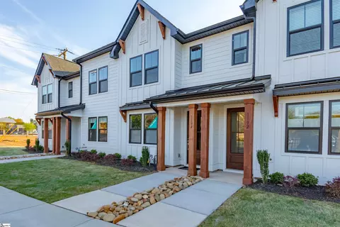 1194 N Pleasantburg Dr, Greenville, SC 29607