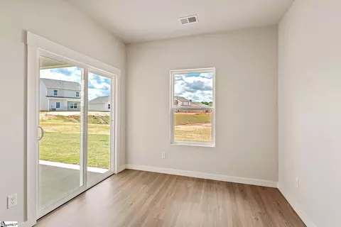 1069 Mossy Oak Dr, Moore, SC 29369 photo 9