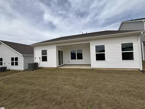 1069 Mossy Oak Dr, Moore, SC 29369 photo 2