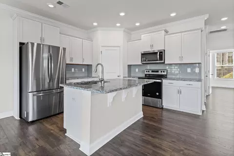 Kitchen - 421 Yellow Fox Rd, Greer, SC 29650 photo 1 of 5