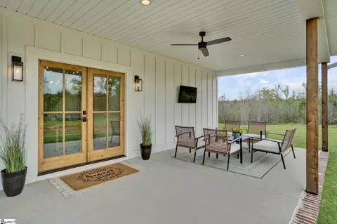 Exterior - 2610 Erwin Mill Rd, Honea Path, SC 29654 photo 7 of 15