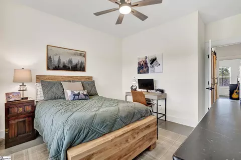 Bedroom - 2610 Erwin Mill Rd, Honea Path, SC 29654 photo 4 of 5